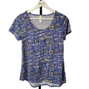 Lularoe  t-Shirt